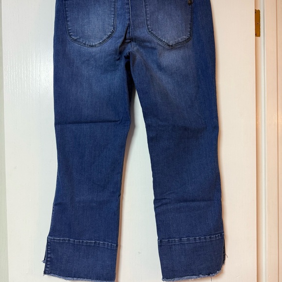 Women’s Democracy “Ab”Solution Kick Flare Jeans - Picture 6 of 10